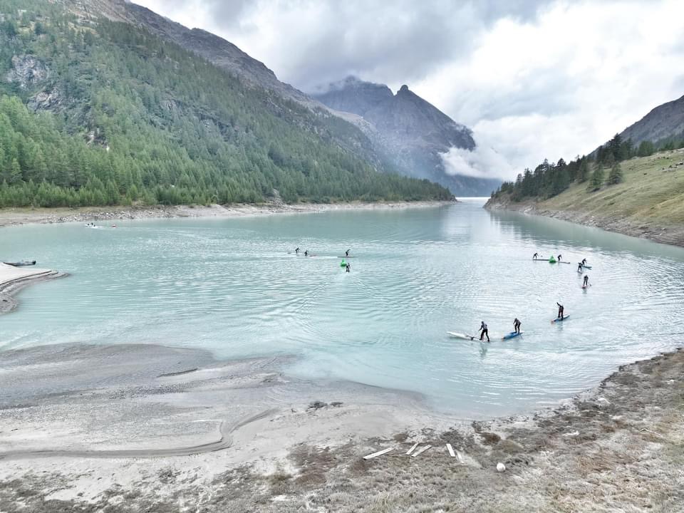 Alpine Paradise race Lake place moulin Italy