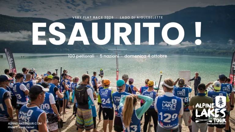 Il briefing pre-gara della Very Flat Race sulla spiaggia del Sougey, lago d'Aiguebelette